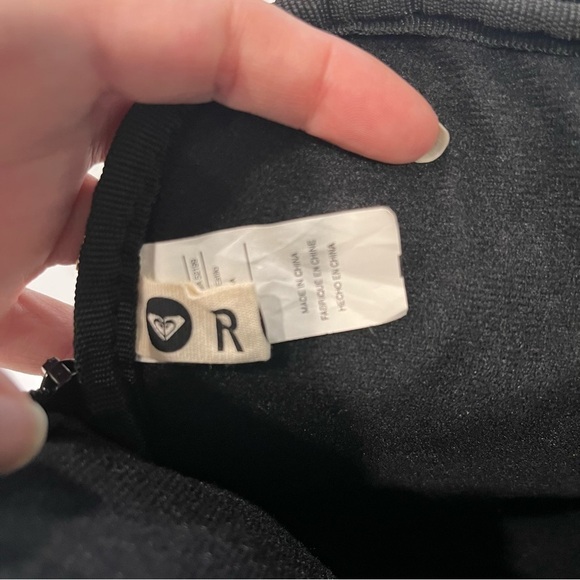 ROXY Multi Color Striped Tablet Case - Picture 5 of 9